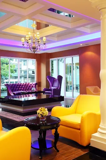 Guest Lobby