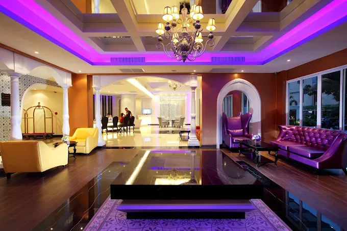 Guest Lobby