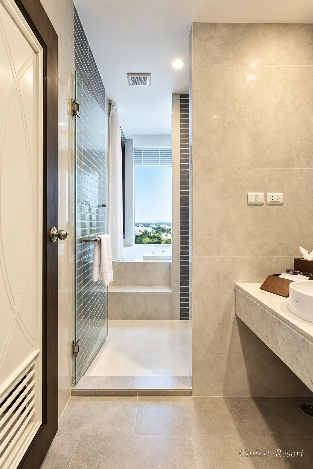 Premier Room at Chillax Resort Bangkok — view 4